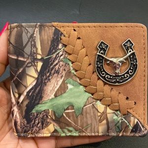 Mens Western Camo Hunting Wallet Bi-Fold